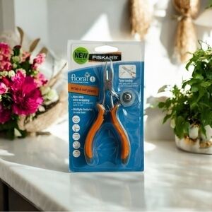 NIB FISKARS Floral Professional Pliers Feed Wrap Cut Wire Pliers